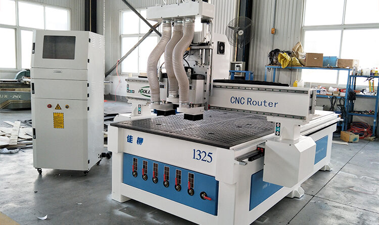 3 Spindles 4*8 CNC Router Table