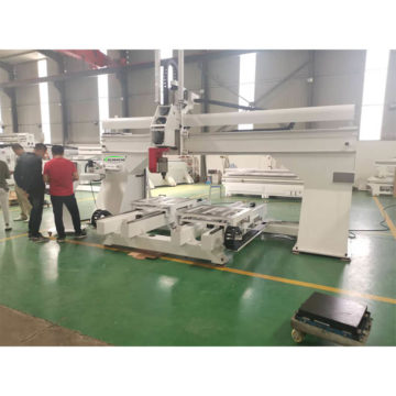 Work table Moving 5 Axis CNC Router