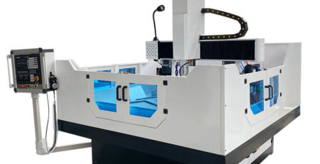 Semi Enclosed Small Mold Engraving Machine