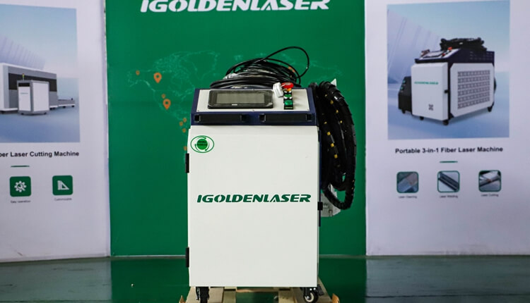 portable fiber laser cleaning machine
