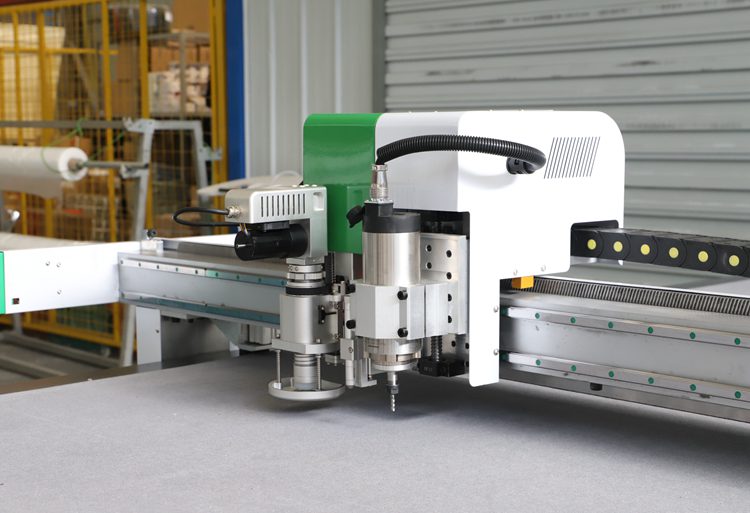 rubber cutting machine