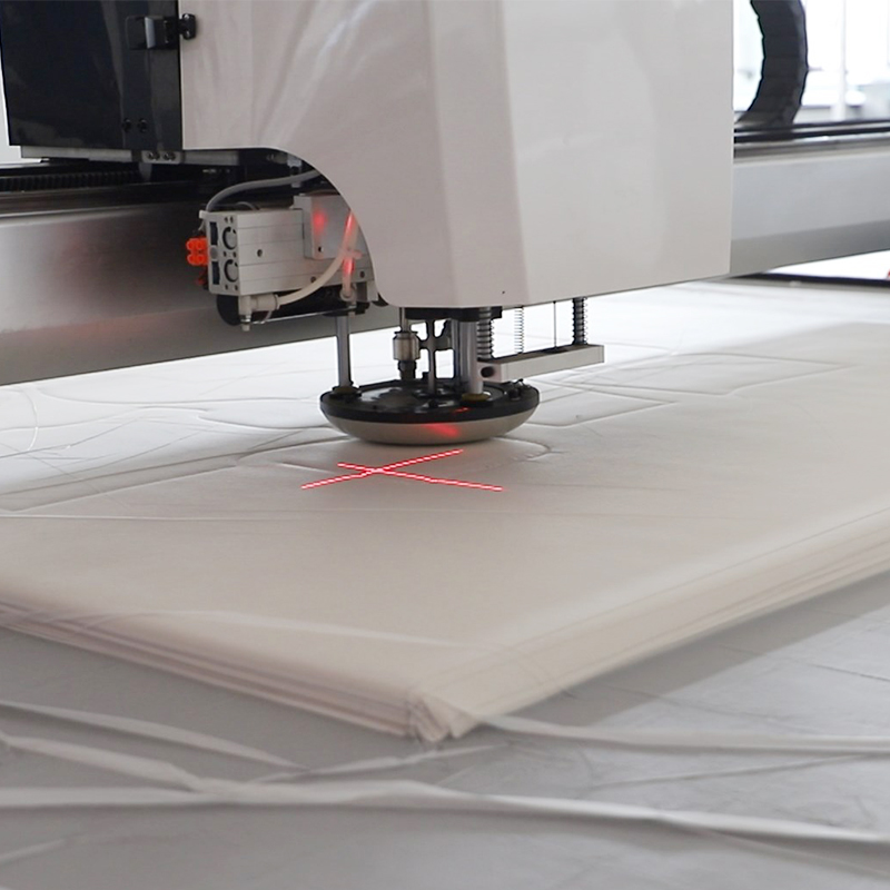textile cutting machine